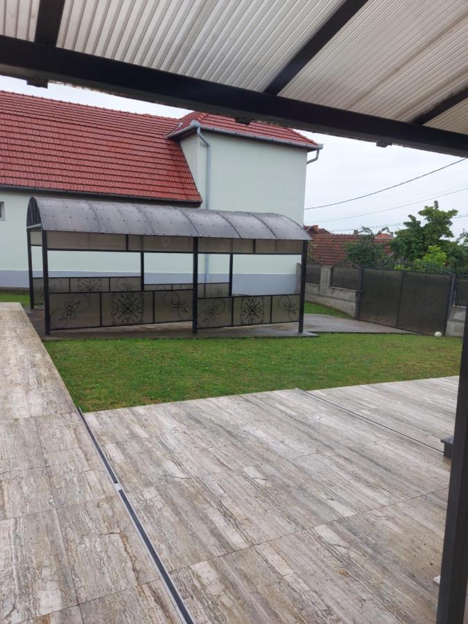 Cataleya Apart Home Oradea Exterior photo